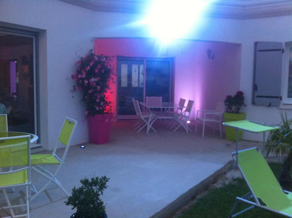 Chambres D'Hotes Aube De Lune Saint-Palais-sur-Mer Exterior foto